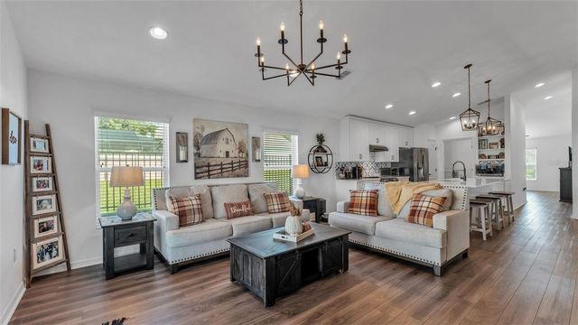 6021 EAGLE POINTE DRIVE, Lakeland, FL 33812