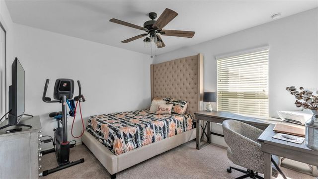 6021 EAGLE POINTE DRIVE, Lakeland, FL 33812