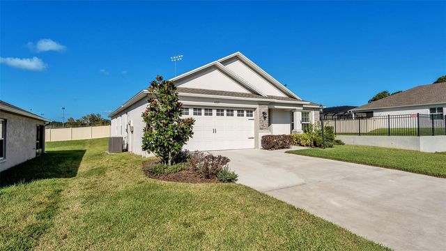 6021 EAGLE POINTE DRIVE, Lakeland, FL 33812