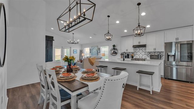 6021 EAGLE POINTE DRIVE, Lakeland, FL 33812