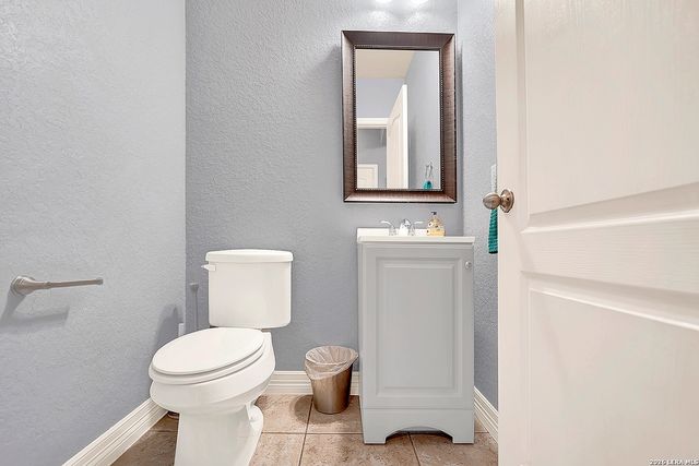 12218 Coal Mine Rise, San Antonio, TX 78245