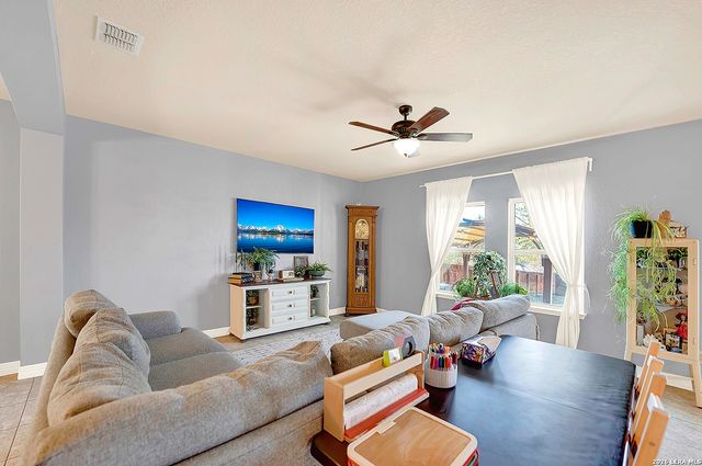 12218 Coal Mine Rise, San Antonio, TX 78245