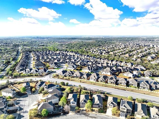 12218 Coal Mine Rise, San Antonio, TX 78245
