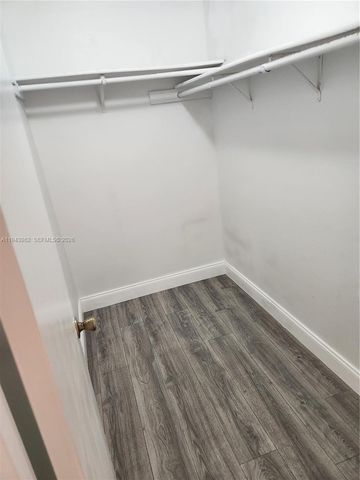 4086 N Pine Island Rd 510, Sunrise, FL 33351