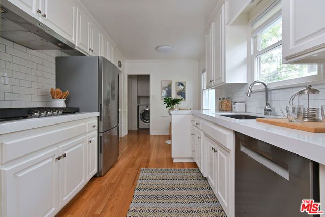12609 Milbank Street, Studio City (los Angeles), CA 91604