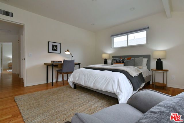 12609 Milbank Street, Studio City (los Angeles), CA 91604