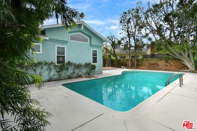 12609 Milbank Street, Studio City (los Angeles), CA 91604