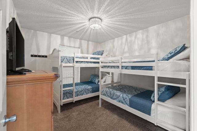 8436 Gulf Boulevard UNIT 721, Navarre, FL 32566