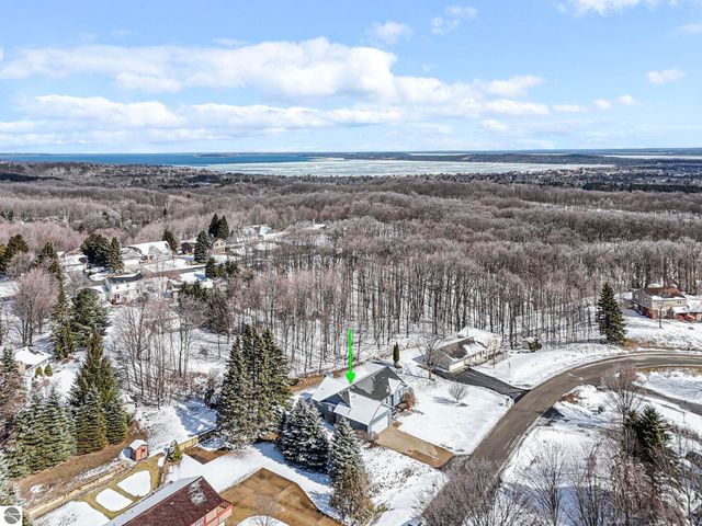 4350 Cherry Lane, Traverse City, MI 49684