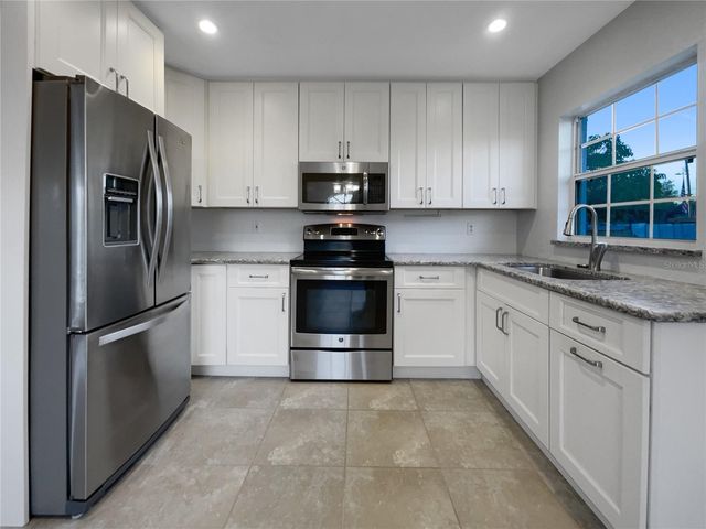 1411 36TH AVENUE E, Ellenton, FL 34222