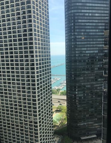400 E RANDOLPH Street 3721, Chicago, IL 60601