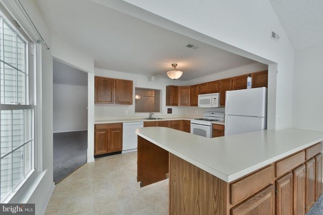 465 CEDAR HOLLOW DR, Yardley, PA 19067