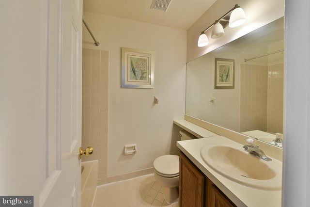 465 CEDAR HOLLOW DR, Yardley, PA 19067