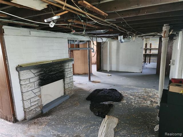 19120 Orleans Street, Highland Park, MI 48203