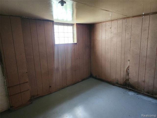 19120 Orleans Street, Highland Park, MI 48203