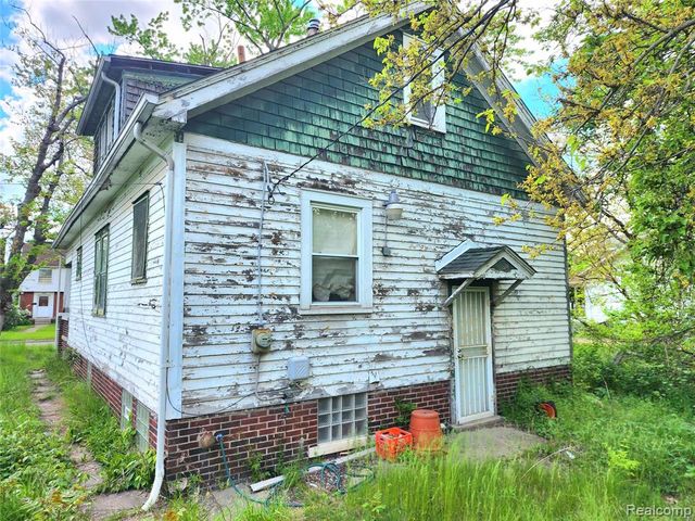 19120 Orleans Street, Highland Park, MI 48203