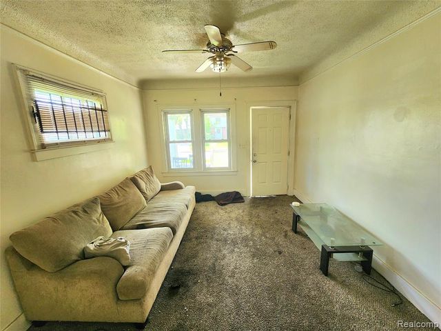 19120 Orleans Street, Highland Park, MI 48203