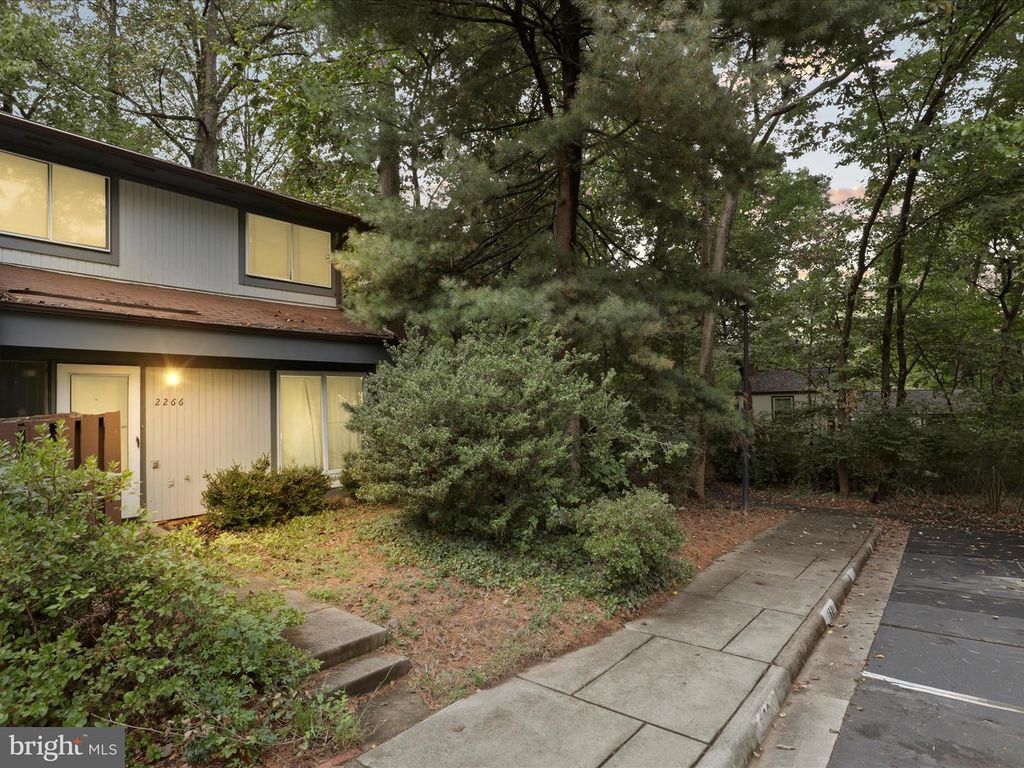 2266 WHITE CORNUS LN, Reston, VA 20191