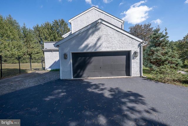 1288 BOBARN DR, Penn Valley, PA 19072