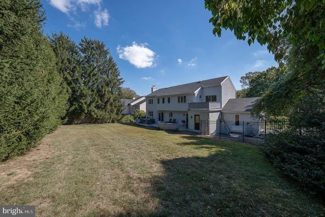 1288 BOBARN DR, Penn Valley, PA 19072
