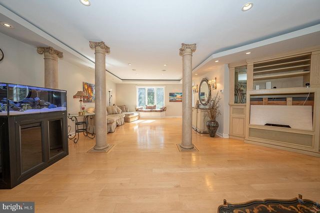 1288 BOBARN DR, Penn Valley, PA 19072