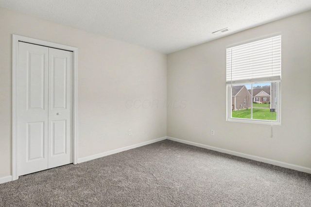 2552 Brook Run Drive, Lancaster, OH 43130