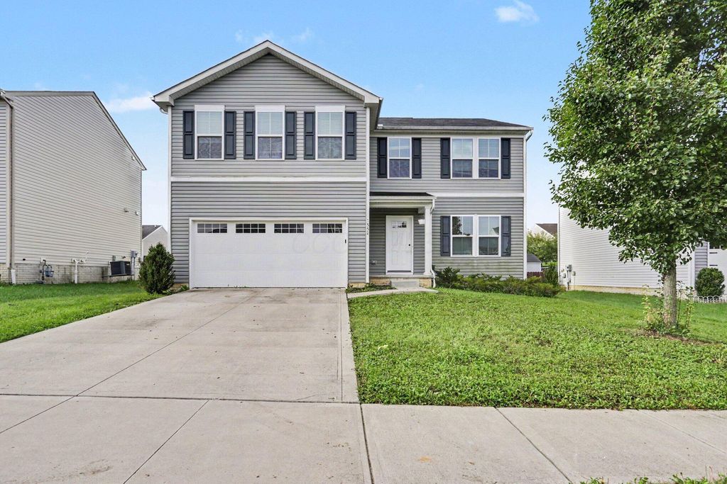 2552 Brook Run Drive, Lancaster, OH 43130