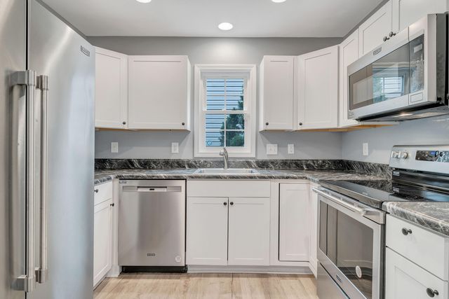 1452 Varnell AVE, Roanoke, VA 24012