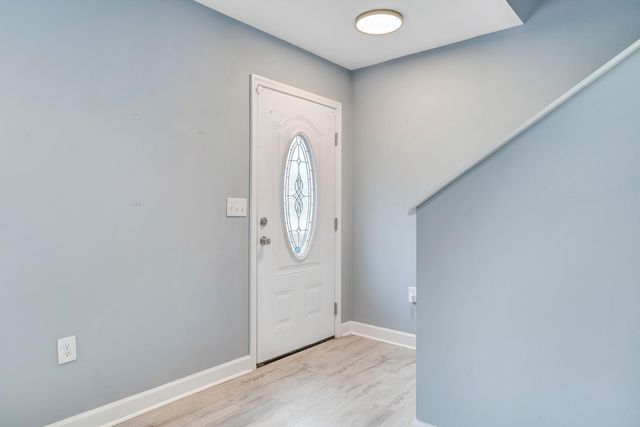 1452 Varnell AVE, Roanoke, VA 24012