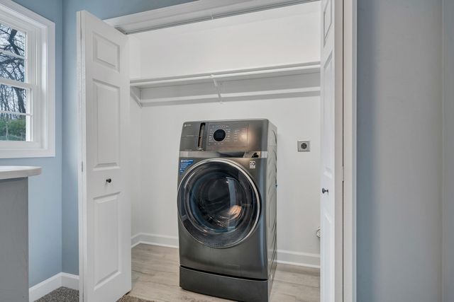 1452 Varnell AVE, Roanoke, VA 24012