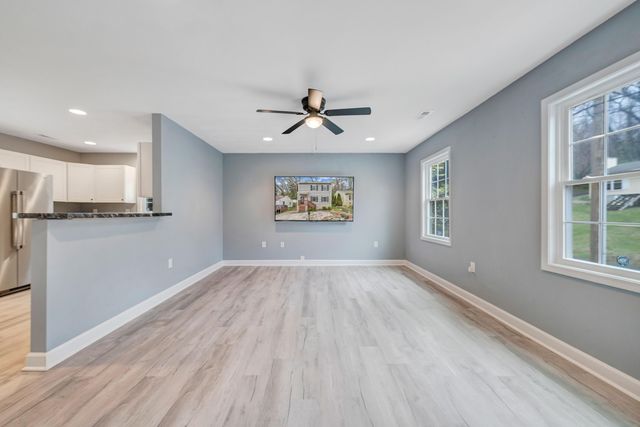 1452 Varnell AVE, Roanoke, VA 24012