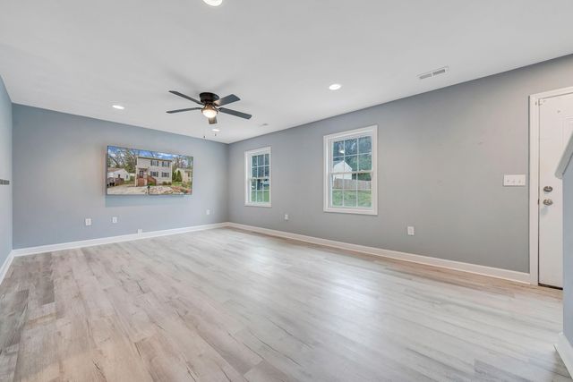 1452 Varnell AVE, Roanoke, VA 24012