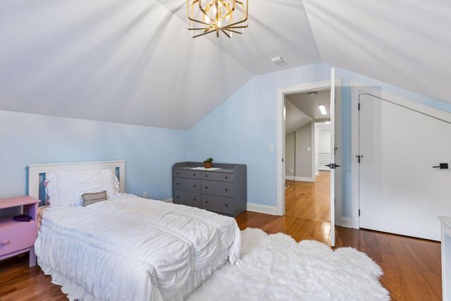 5129 Xerxes Avenue S, Minneapolis, MN 55410