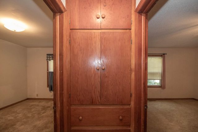 623 E Mulvane, Mulvane, KS 67110