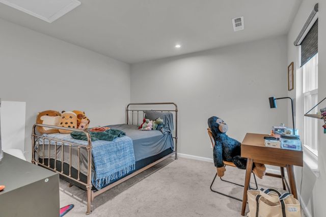 239 S Downs Cir, Goodlettsville, TN 37072