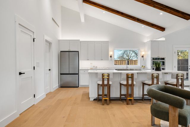 404 Provincetown Lane, Richardson, TX 75080