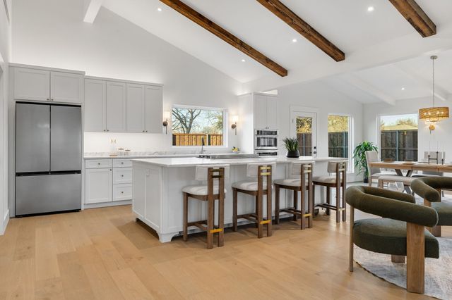 404 Provincetown Lane, Richardson, TX 75080