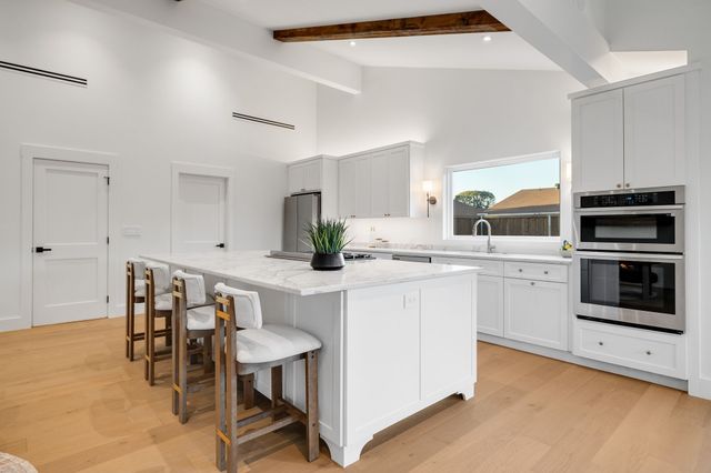 404 Provincetown Lane, Richardson, TX 75080