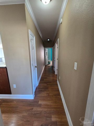 4147 Lancaster Gate Dr, Pace, FL 32571