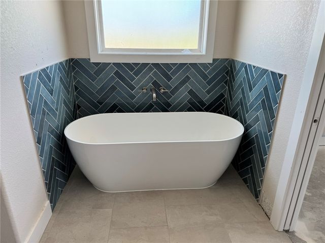6788 Ellehue Lane, Bryan, TX 77808