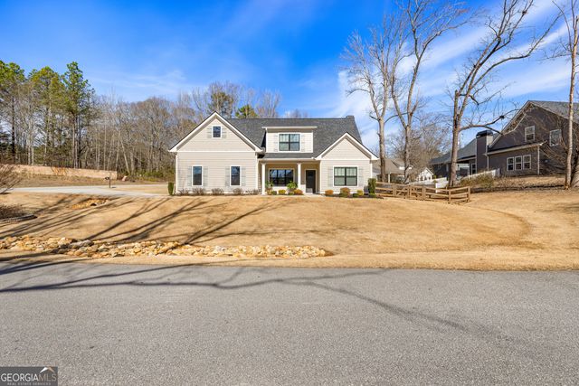 22 E Field Street, Newnan, GA 30263