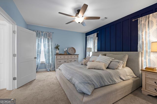 22 E Field Street, Newnan, GA 30263