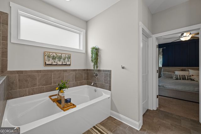 22 E Field Street, Newnan, GA 30263