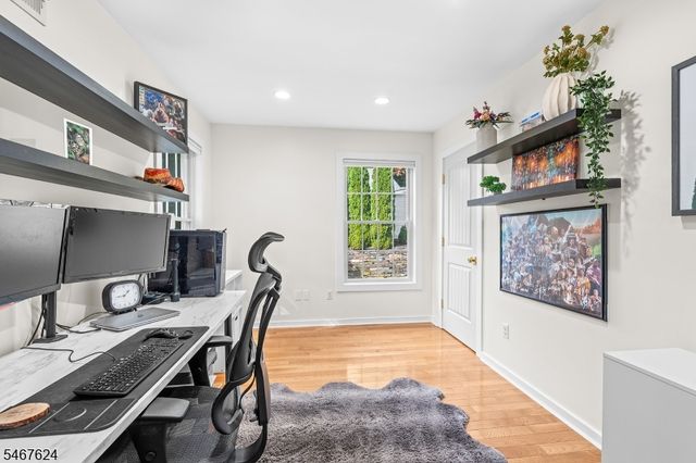234 Point Breeze Dr, West Milford Twp., NJ 07421