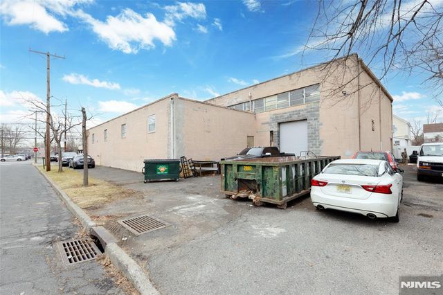 141 Moonachie Road, Moonachie, NJ 07074