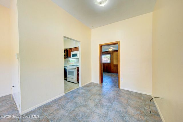 1016 S Park Avenue, Titusville, FL 32780