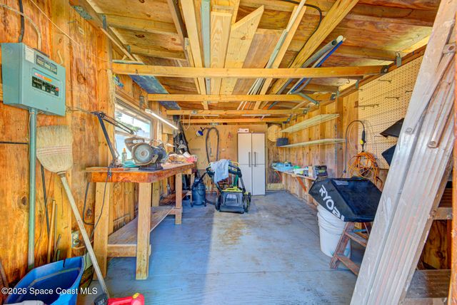 1016 S Park Avenue, Titusville, FL 32780