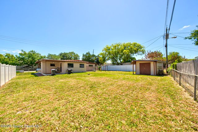 1016 S Park Avenue, Titusville, FL 32780