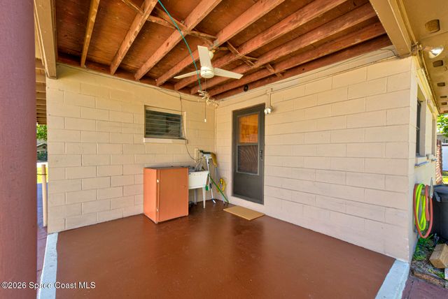 1016 S Park Avenue, Titusville, FL 32780