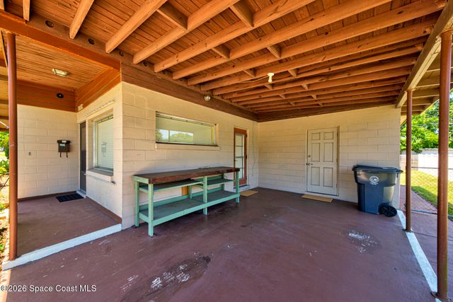 1016 S Park Avenue, Titusville, FL 32780